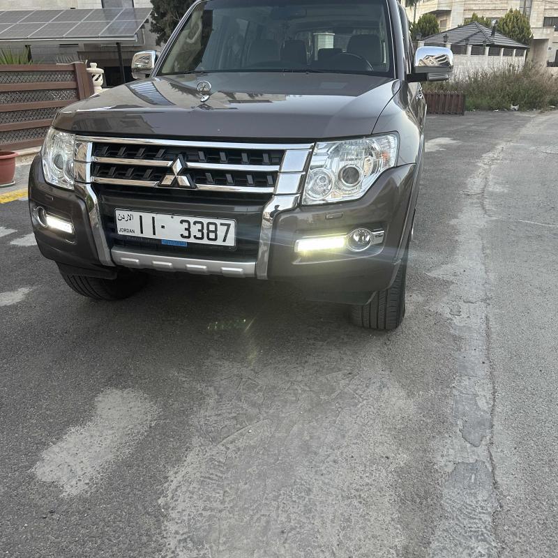mitsubishi pajero 3.8L 2016