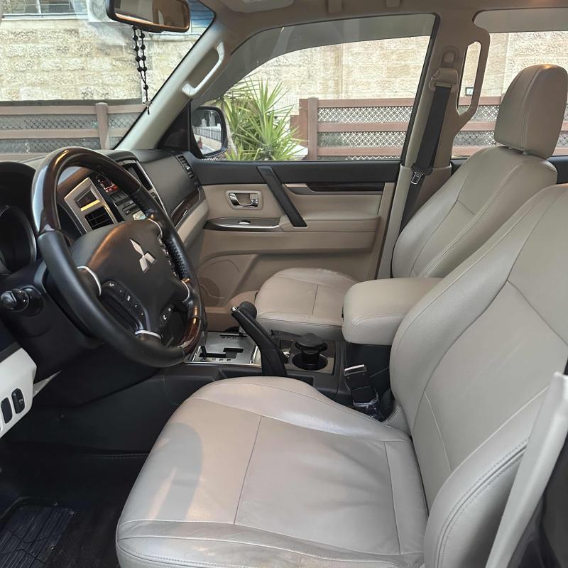 mitsubishi pajero 3.8L 2016