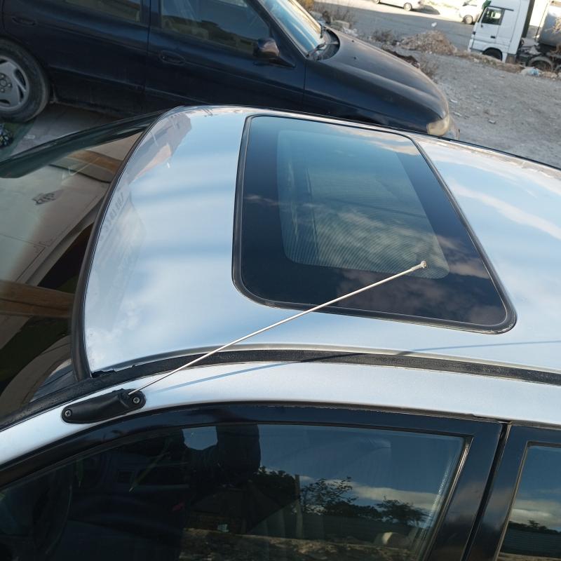 الزرقاء.  جبل طارق