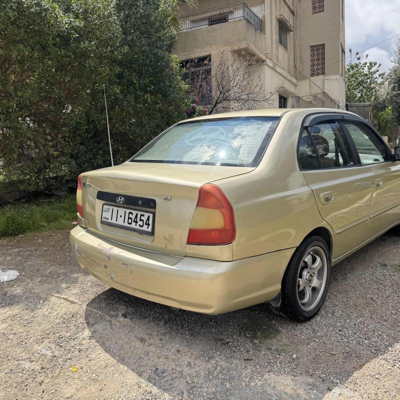 هيونداي فيرنا 1999 للبيع