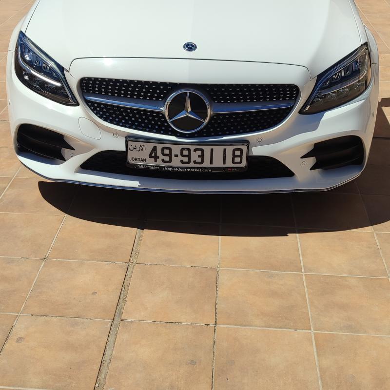 مرسيدس بنز C300e هايبرد ـ plug in  وارد 