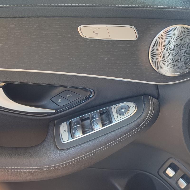 مرسيدس بنز C300e هايبرد ـ plug in  وارد 