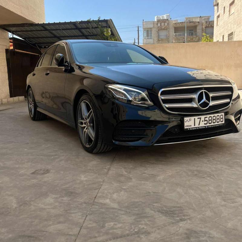 مرسيدس e200