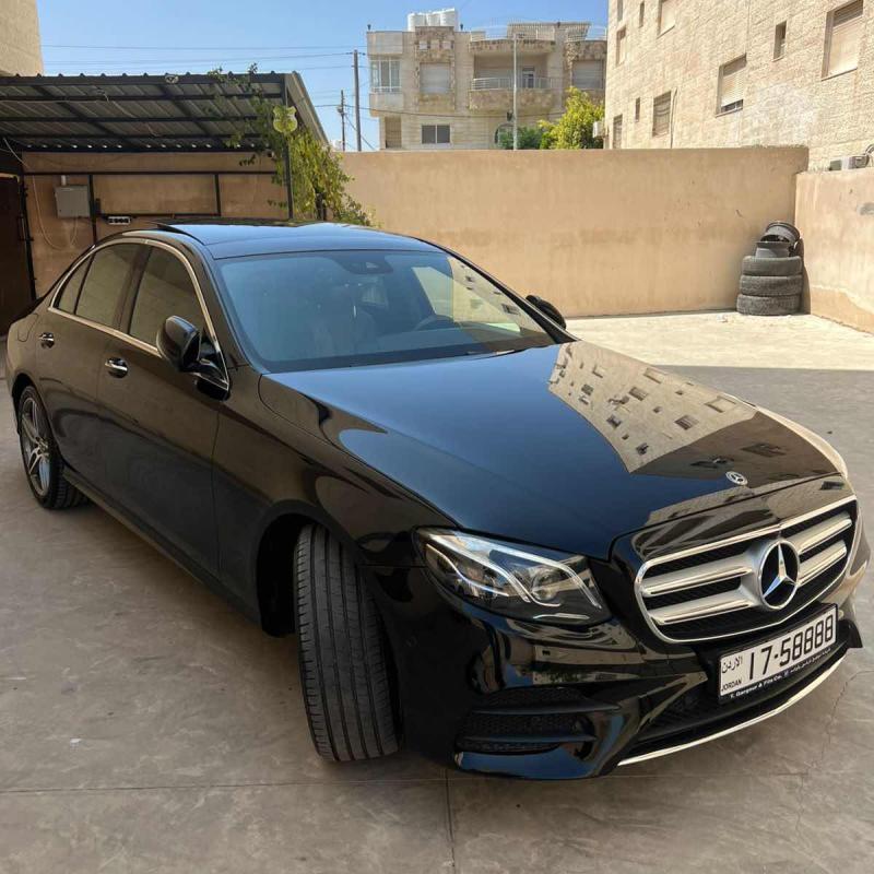 مرسيدس e200