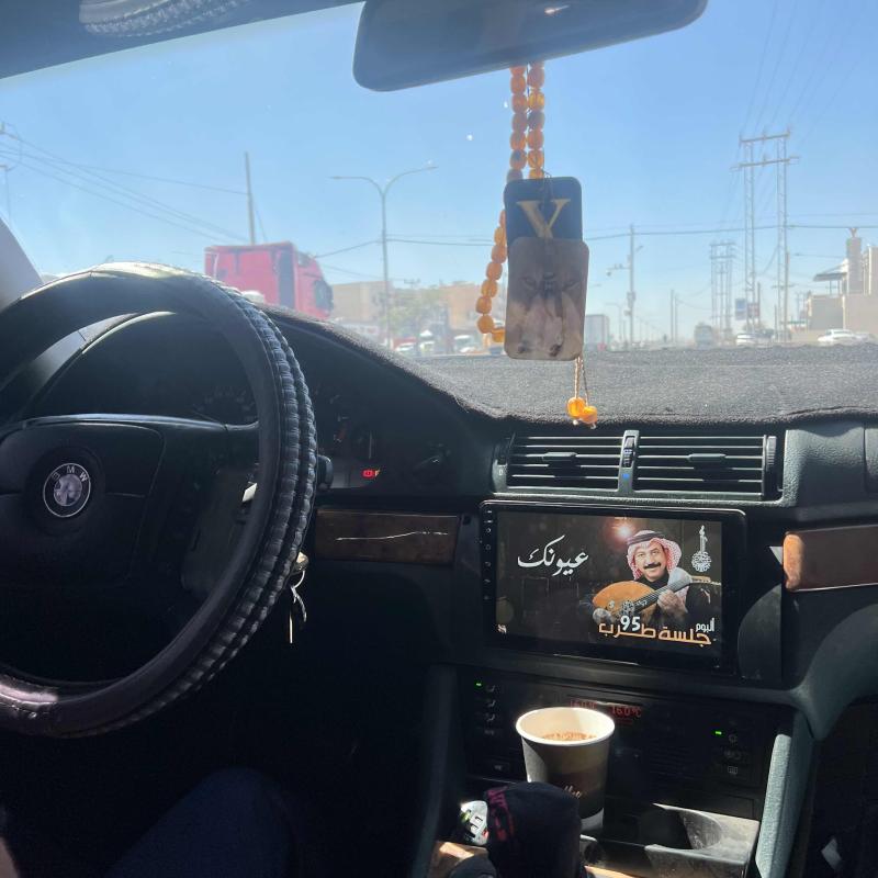 BMW E39 فل كامل للبيع اوبدل 