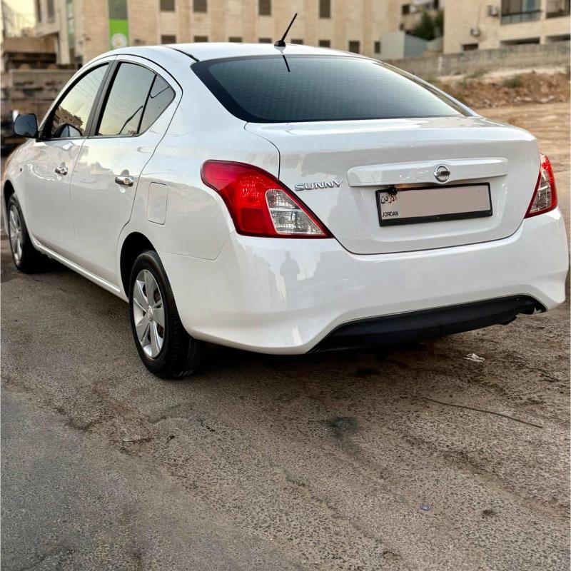 نيسان صني موديل 2016 / ممشى 100 الف كيلو