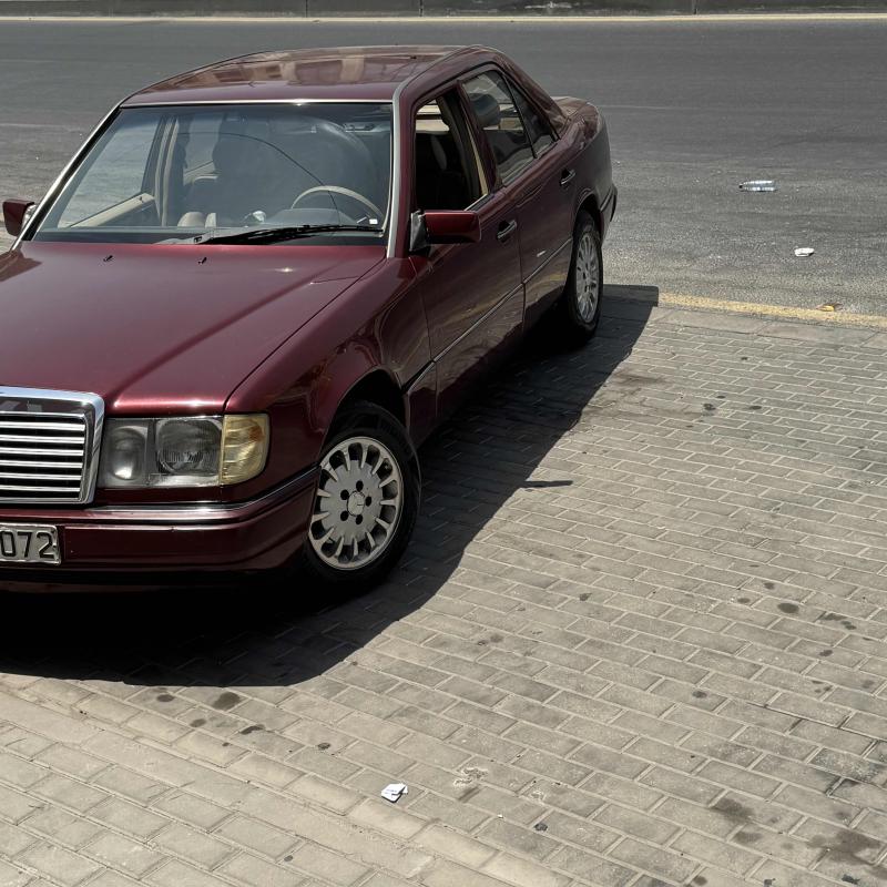 مرسيدس E200موديل 93