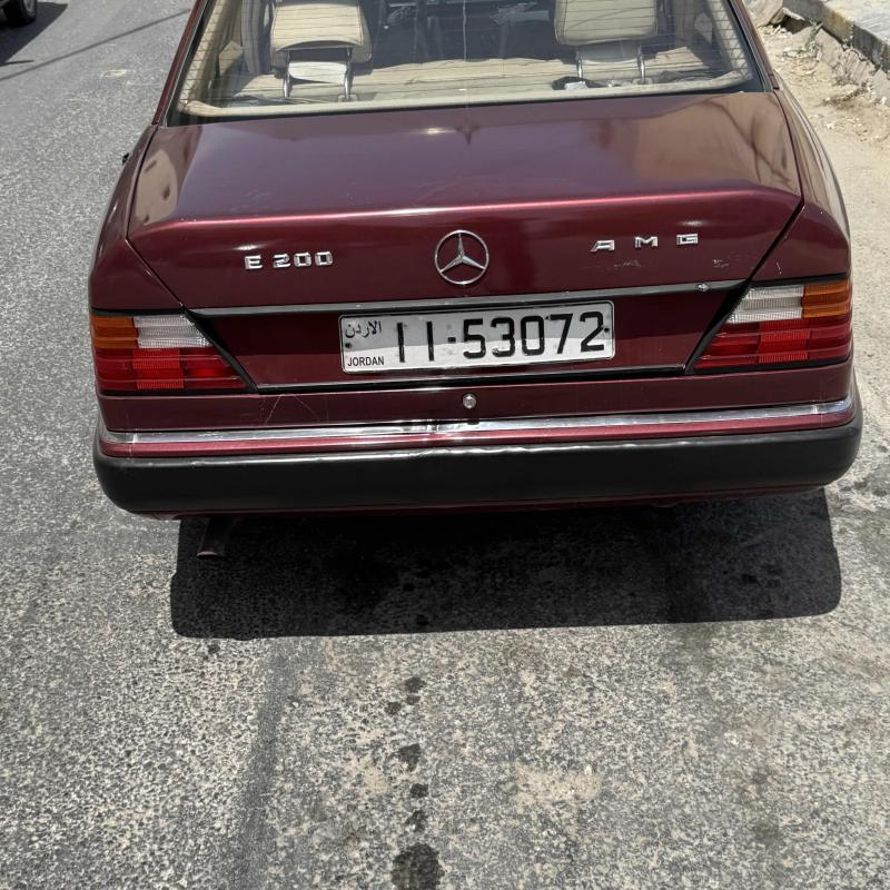 مرسيدس E200موديل 93