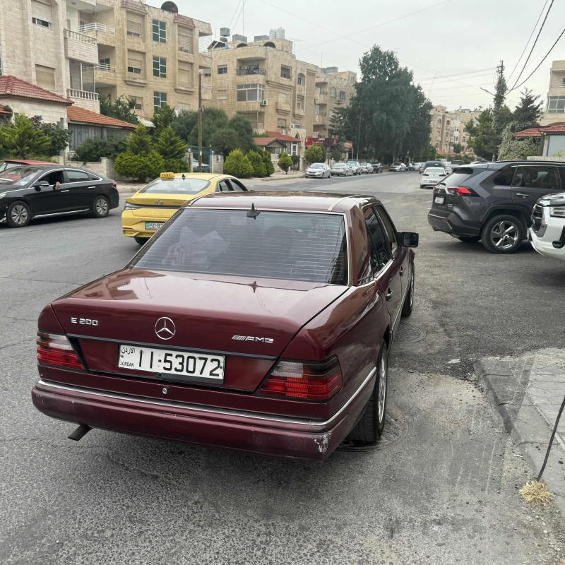 مرسيدس بطة E-200 /1993 جير عادي 