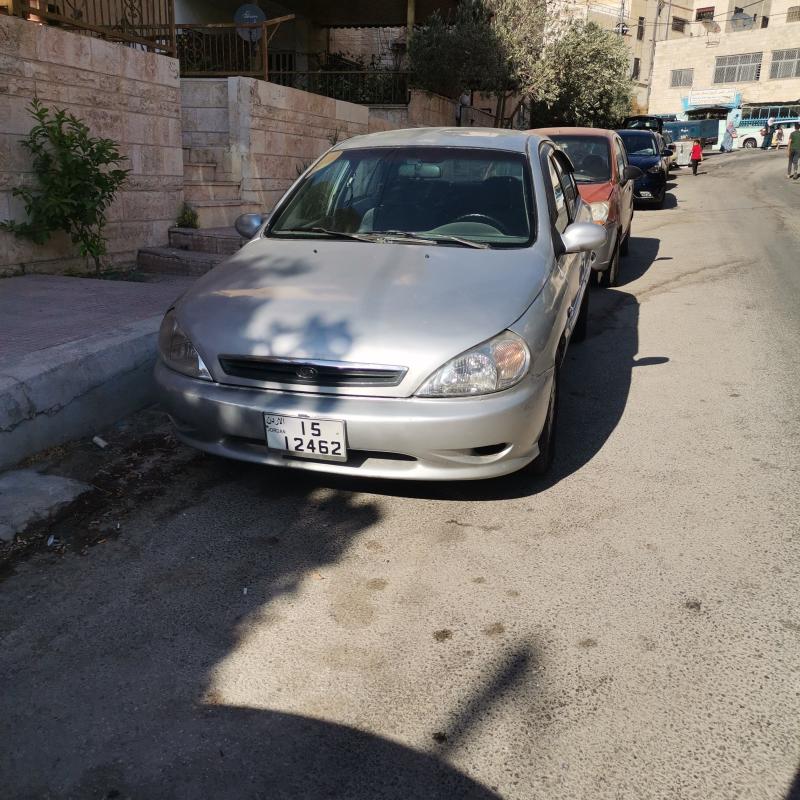 كيا ريو 2002