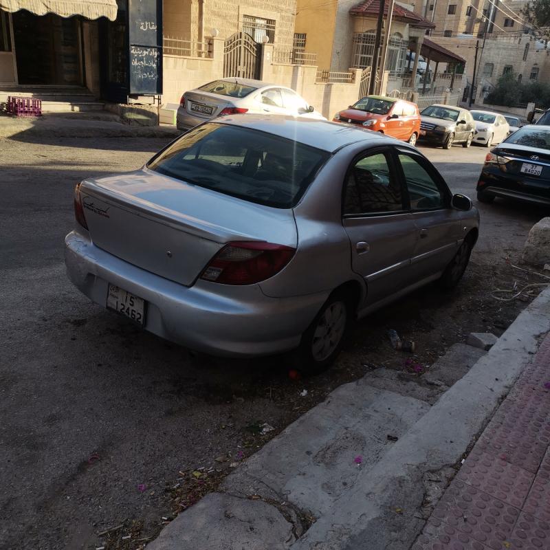 كيا ريو 2002