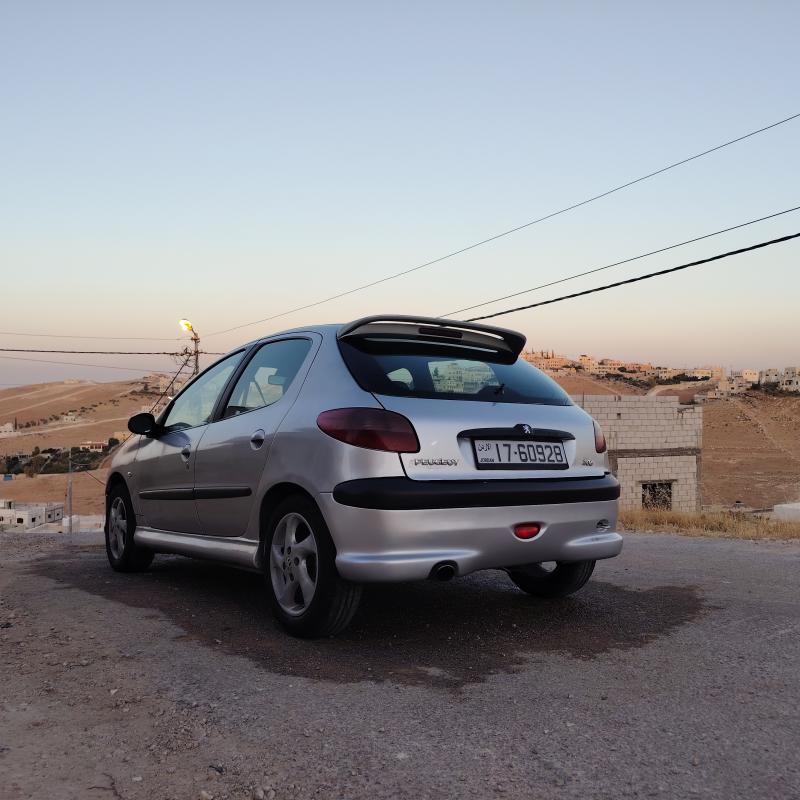 بيجو 206 موديل 2003