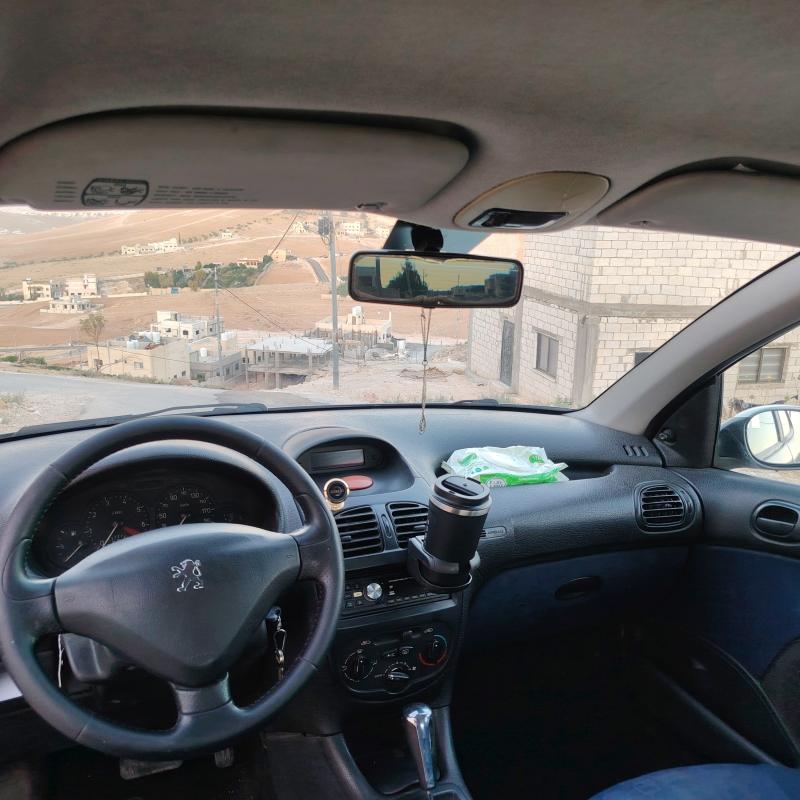 بيجو 206 موديل 2003