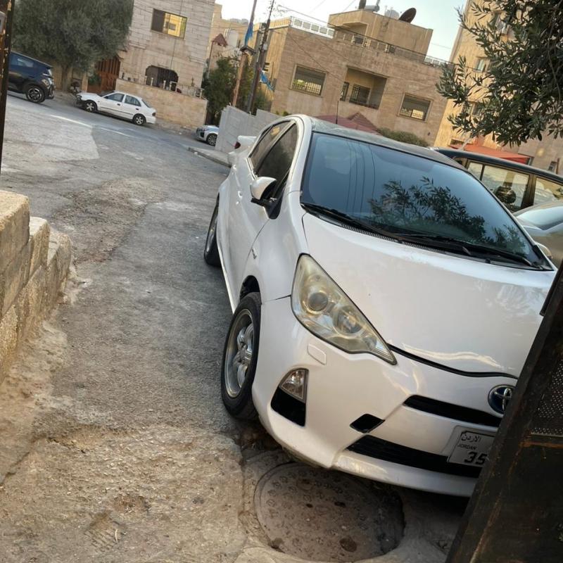 تويوتا بريوس سي