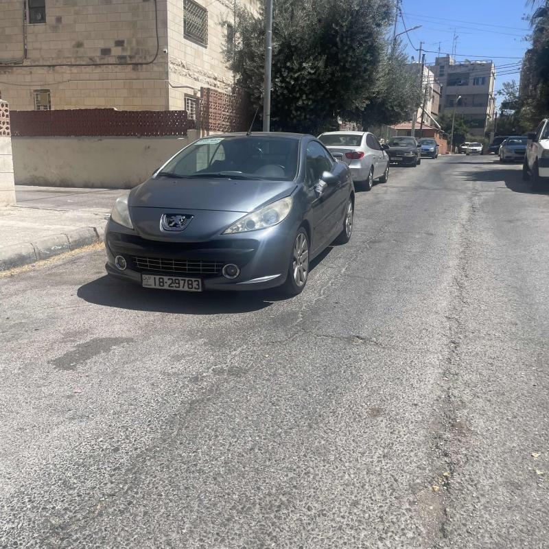 بيجو كشف للبيع بحاله جيدة للاستفسار 079