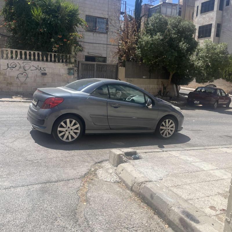 بيجو كشف للبيع بحاله جيدة للاستفسار 079