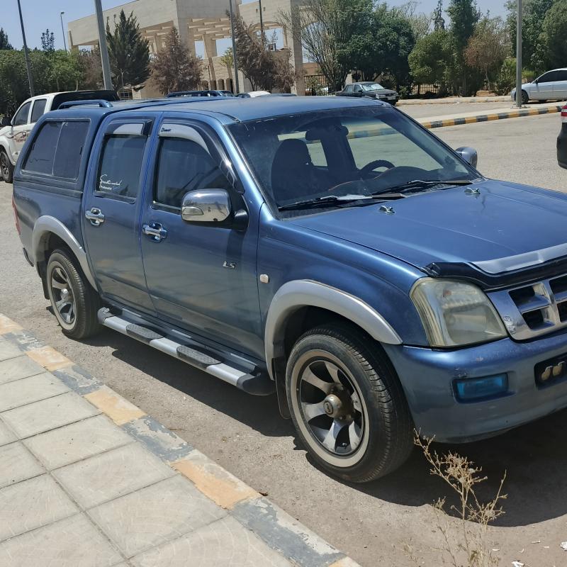اسوزو ديماكس 2006