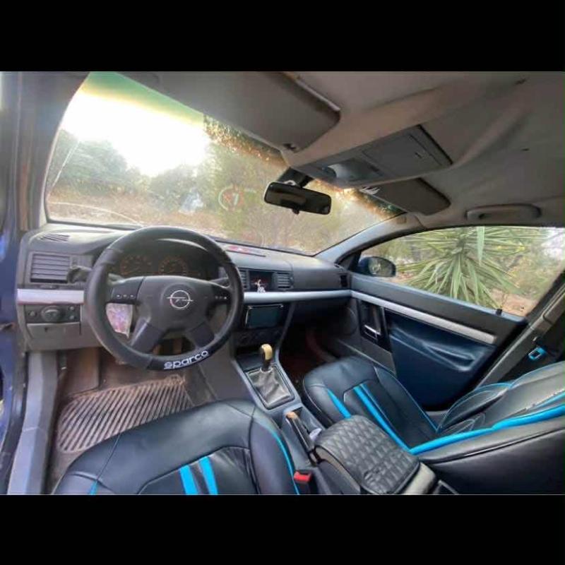 اوبل فيكترا Opel vectra c 2002