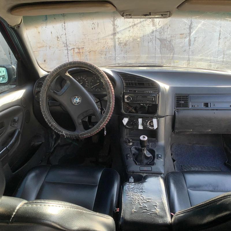 بي ام وطواط e36