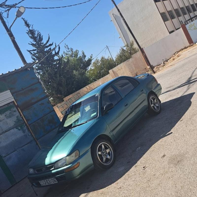 تويتا كرولا١٩٩٦