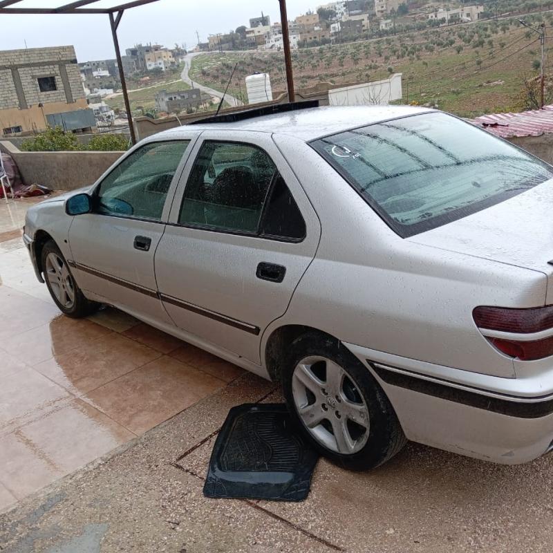 بيجو ٤٠٦ ٢٠٠١