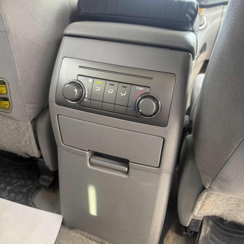 toyota highlander تويوتا هايلاندير 2010 