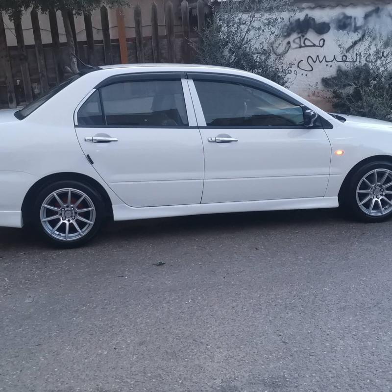 ميتسوبيشي لانسر glx 2013