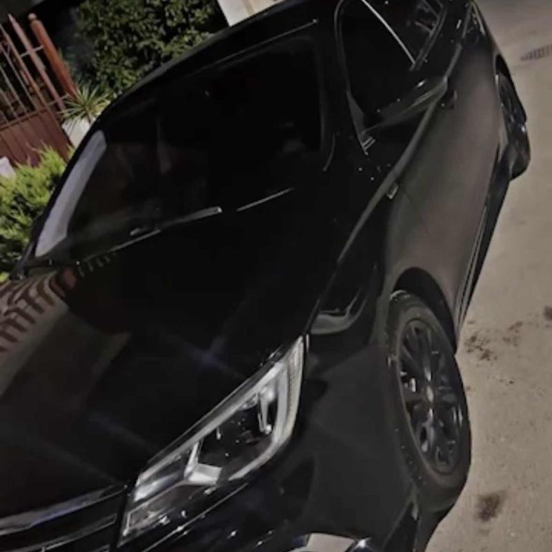 MG5 للبيع محولة بلاك ايديشن