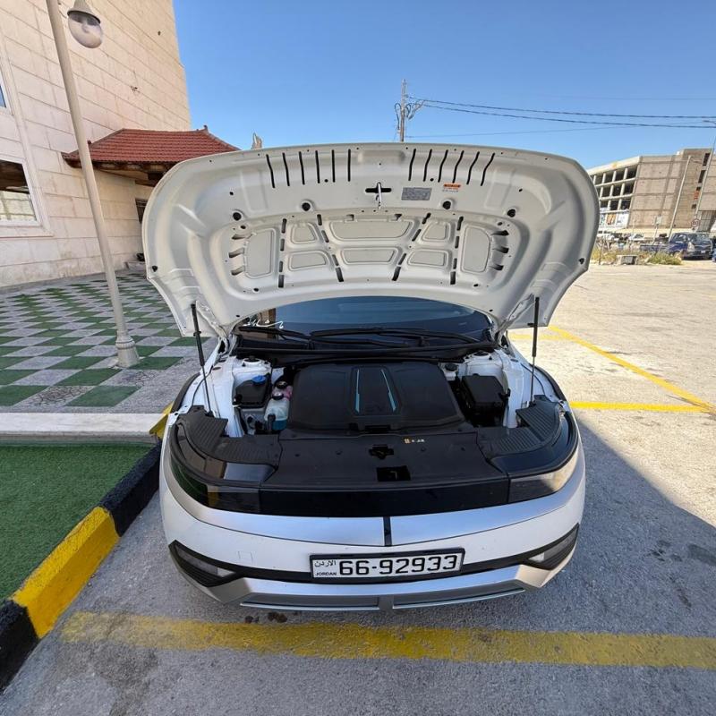 HYUNDAI IONiQ 5 Electric. 2023