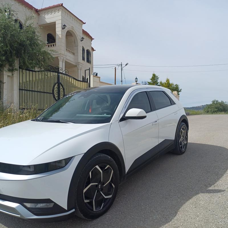 HYUNDAI IONiQ 5 Electric. 2023