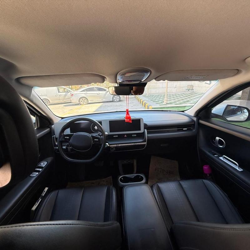 HYUNDAI IONiQ 5 Electric. 2023