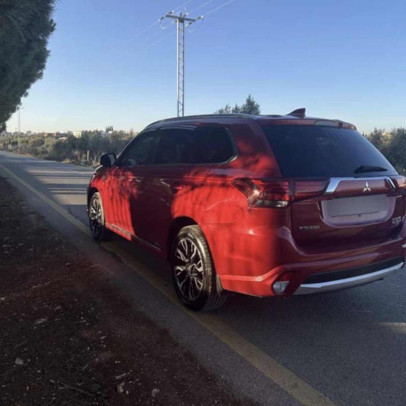 Mitsubishi outlander phev 2018