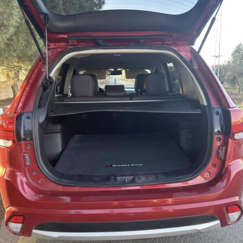 Mitsubishi outlander phev 2018