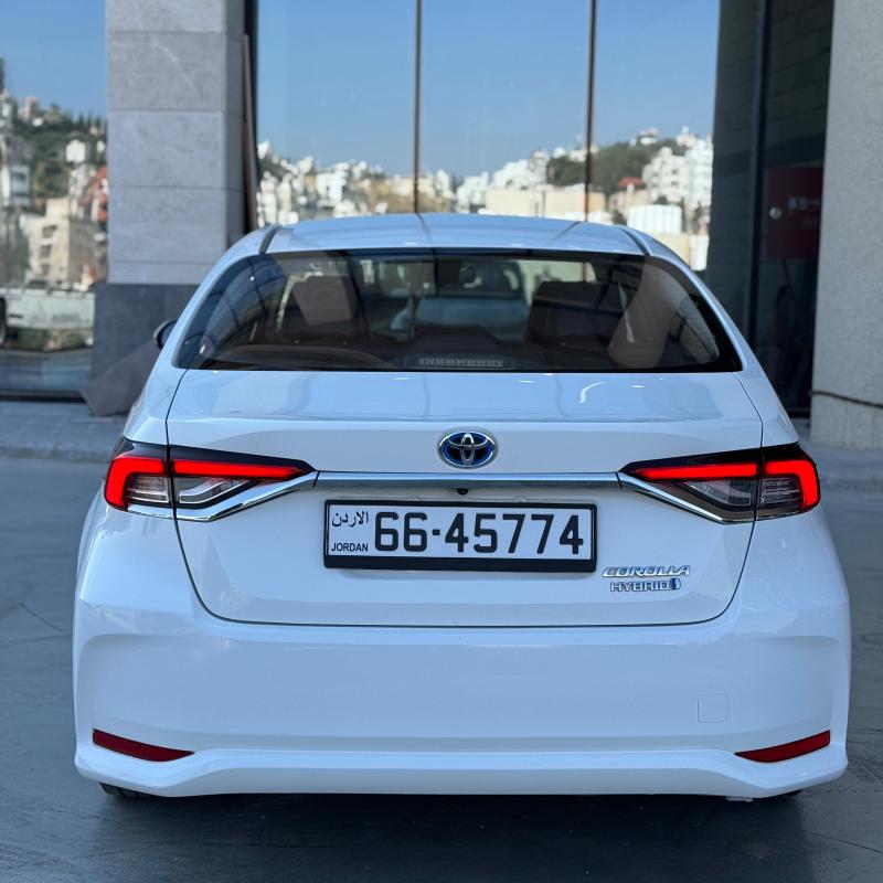 TOYOTA COROLA2022 HYBRIDتويوتا كورولا