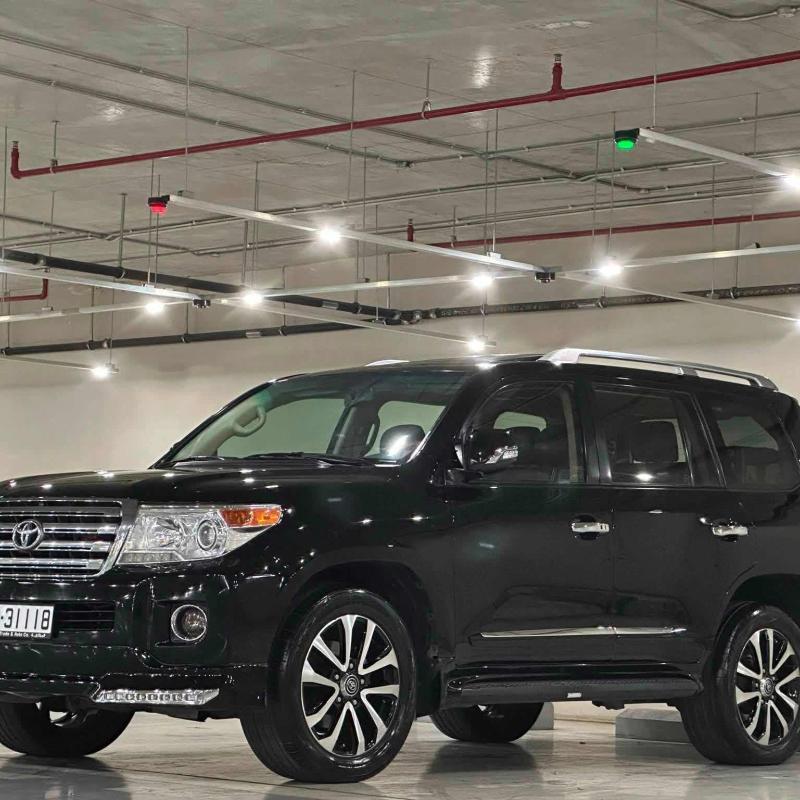 ‏Toyota لاندكروزر 2013