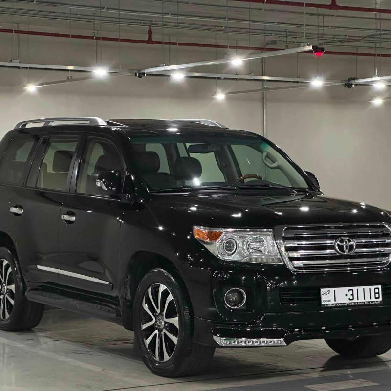 ‏Toyota لاندكروزر 2013