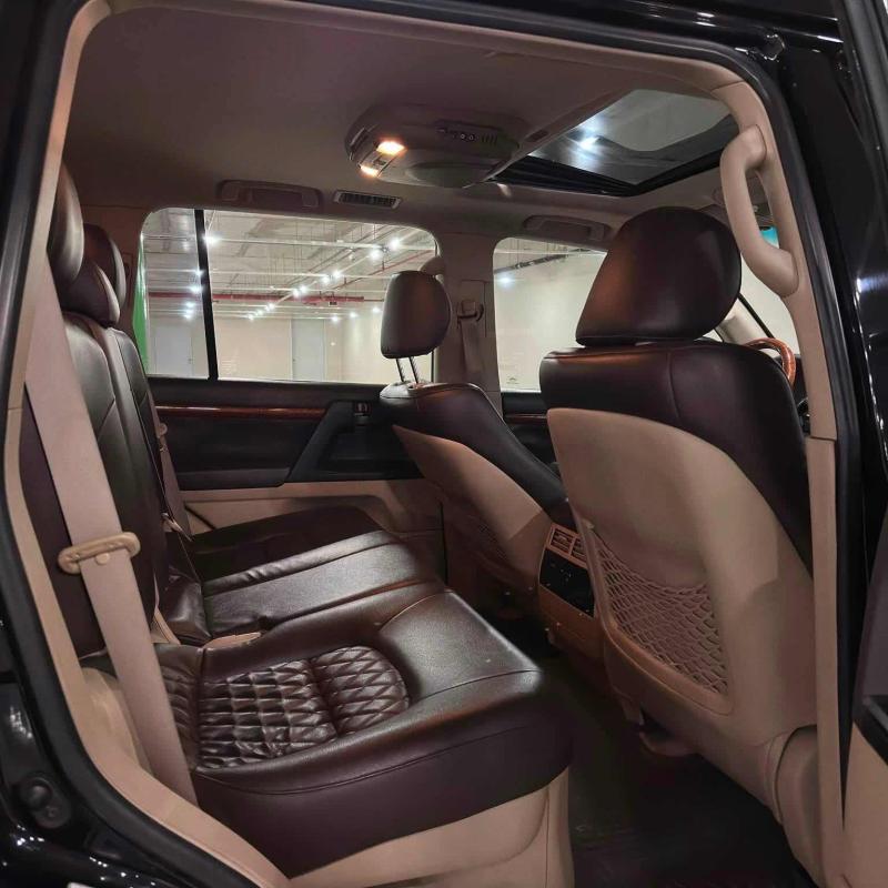 ‏Toyota لاندكروزر 2013