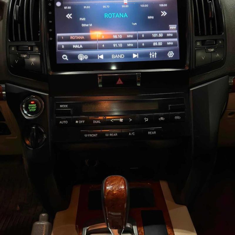 ‏Toyota لاندكروزر 2013