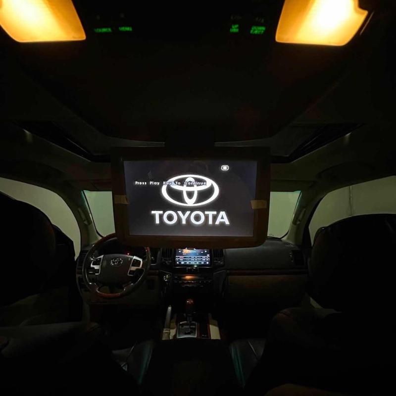 ‏Toyota لاندكروزر 2013